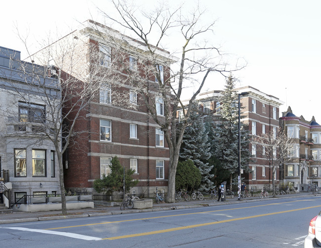 5334 du Parc in Montréal, QC - Building Photo - Primary Photo