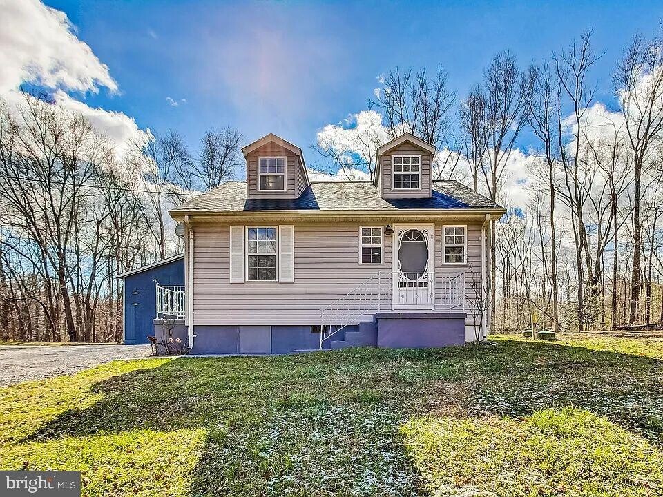 5160 Miller Hill Rd in La Plata, MD - Building Photo