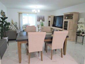 178 Cape Cod Cir in Greenacres, FL - Building Photo - Building Photo
