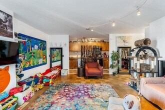 6040 BLVD E in West New York, NJ - Building Photo - Building Photo