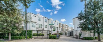 3104 Mitchell Landing Ct in Houston, TX - Building Photo