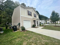 2600 Craftsbury St in Greensboro, NC - Foto de edificio - Building Photo