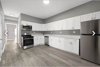 7218 S Peoria St, Unit 1 in Chicago, IL - Building Photo - Building Photo