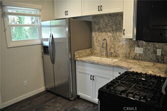 122 S Buena Vista St in Redlands, CA - Building Photo - Building Photo