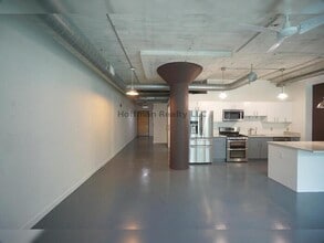 101 N 12th St in Tampa, FL - Foto de edificio - Building Photo