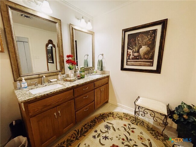property at 700 Shanklin Rd