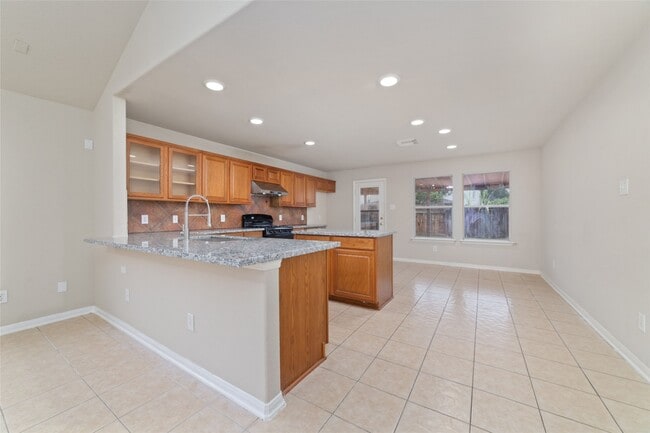 property at 2727 Chatford Hollow Ln