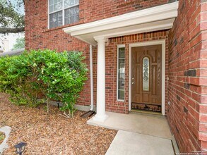 11723 Shotgun Way in Helotes, TX - Building Photo - Building Photo