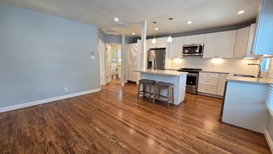 648 Westminster Dr in Pasadena, CA - Building Photo - Building Photo