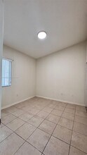 2931 SE 13th Ave in Homestead, FL - Foto de edificio - Building Photo