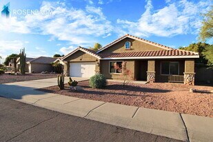 8736 W Lockland Ct in Peoria, AZ - Building Photo