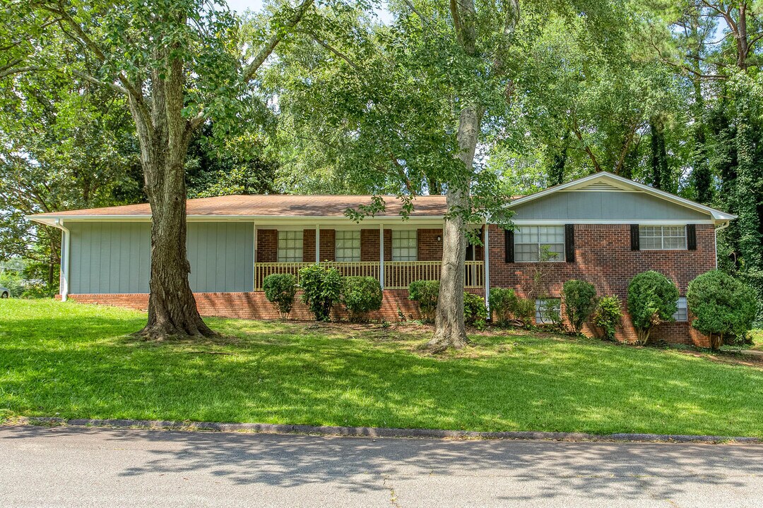 3959 Wedgewood Ln in Douglasville, GA - Building Photo