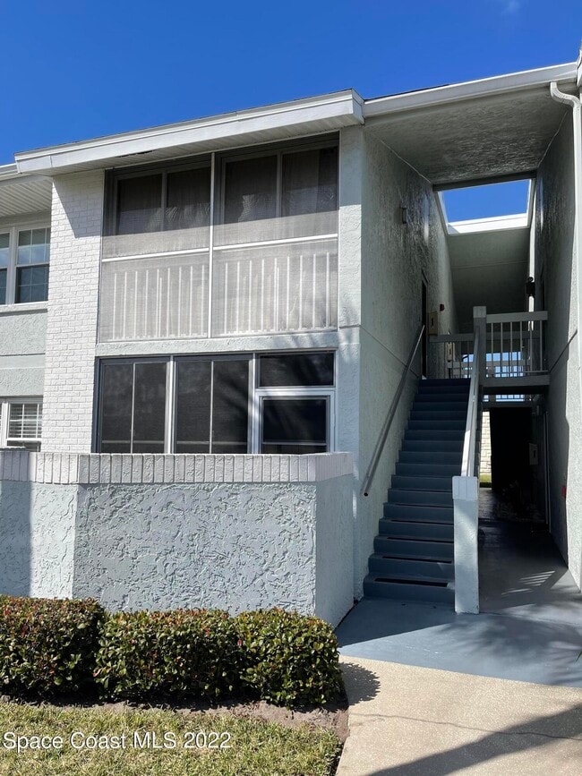 969 Sonesta Ave NE in Palm Bay, FL - Building Photo - Building Photo