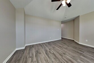25714 Oakridge Forest Ln in Spring, TX - Building Photo - Building Photo
