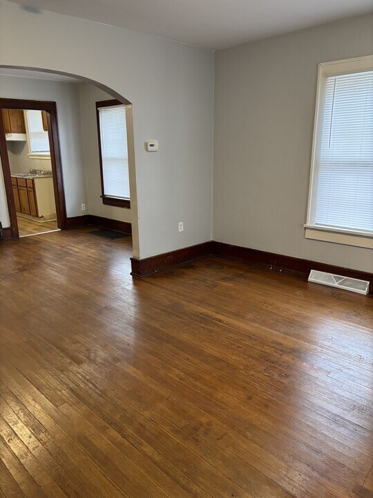 1136 N 13th St in Springfield, IL - Building Photo