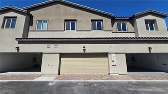 853 Angwin Ln in Henderson, NV - Building Photo