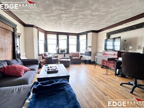 1711 Commonwealth Ave in Boston, MA - Building Photo - Building Photo