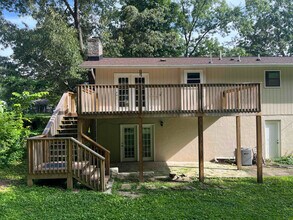 2725 Shropshire Blvd in Powell, TN - Building Photo - Building Photo