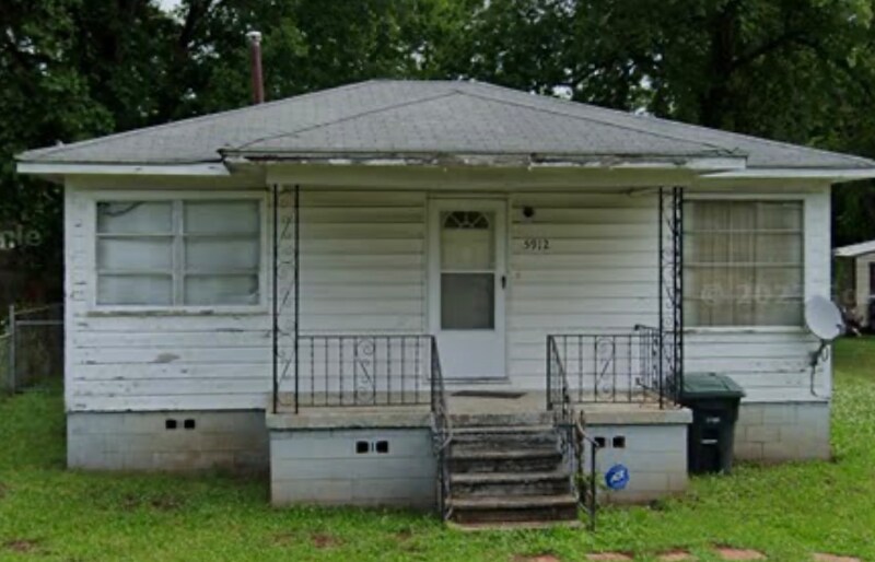 5912 Owen St in Birmingham, AL - Building Photo