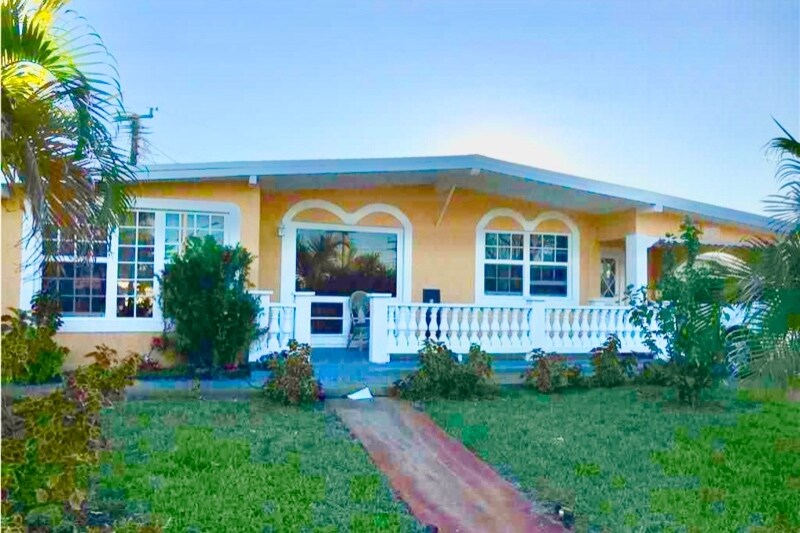 1430 NE 41st Dr in Pompano Beach, FL - Building Photo