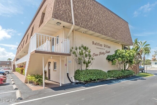 property at 144 S Halifax Ave