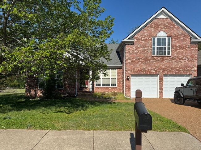 245 Cobblestone Landing in Mount Juliet, TN - Building Photo - Building Photo