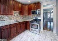 2822 E Chase St photo'