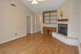 11622 Brighton Ln in Stafford, TX - Building Photo - Building Photo