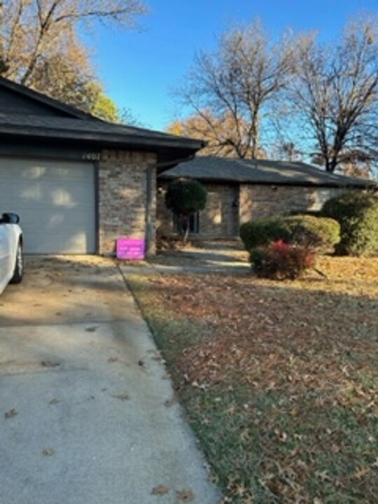 1407 Westbrooke Terrace in Norman, OK - Building Photo