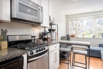 55 Cooper St in Boston, MA - Building Photo - Building Photo