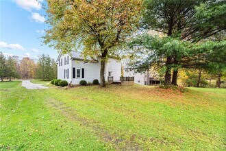 3060 Ravenna St in Hudson, OH - Building Photo - Building Photo