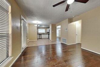 151 E Pathfinders Cir in Spring, TX - Building Photo - Building Photo