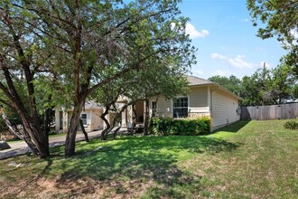 1002 Castile Rd in Austin, TX - Building Photo - Building Photo