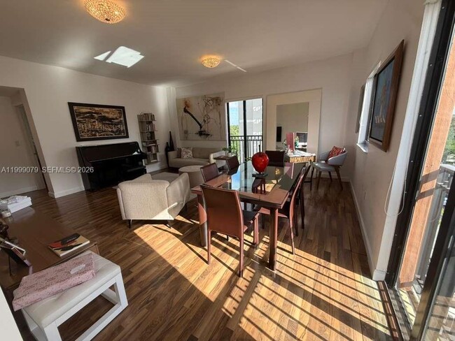 property at 711 Biltmore Way