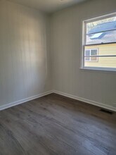 2605 Vineyard St in Durham, NC - Foto de edificio - Building Photo