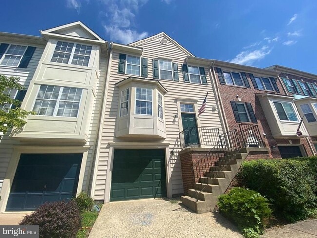 property at 105 W Park Dr