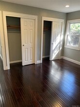 10 Berry Ct in Huntington Station, NY - Building Photo - Building Photo