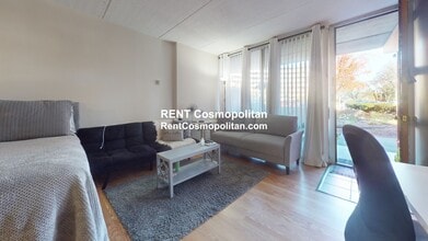 200 Swanton St, Unit T36 in Winchester, MA - Foto de edificio - Building Photo