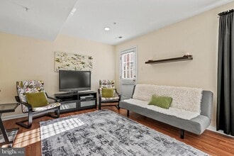 13011 Vaden Terrace in Germantown, MD - Building Photo - Building Photo