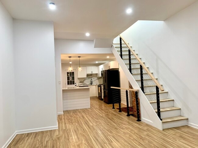 property at 1506 N Stillman St