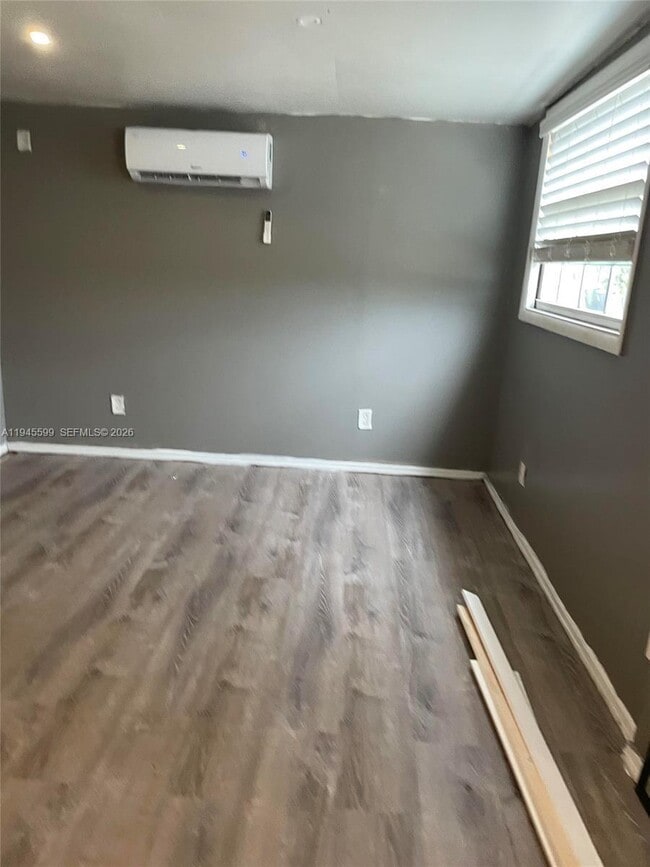 3XXX Jackson Blvd in Fort Lauderdale, FL - Building Photo - Building Photo