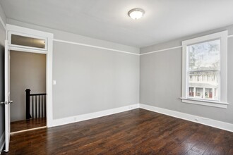 1211 E 33rd St in Savannah, GA - Foto de edificio - Building Photo