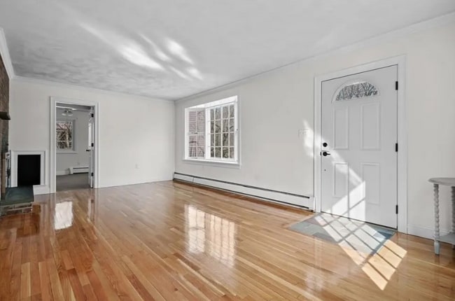 248 Lincoln St in Lexington, MA - Foto de edificio - Building Photo