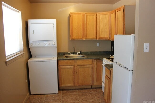 1915 W 2nd St in Little Rock, AR - Building Photo - Building Photo