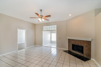 3087 Golden Pond Blvd in Orange Park, FL - Building Photo - Building Photo