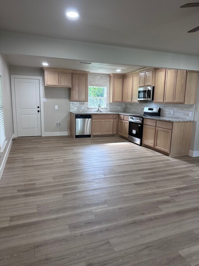 property at 4401 Bois D Arc St