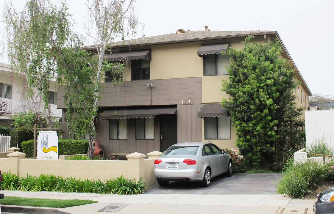 1243 Armacost Ave in Los Angeles, CA - Building Photo