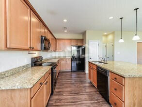 113 Tannin Way in Lexington, NC - Building Photo - Building Photo