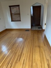 3207 Stanhope Ave in Cincinnati, OH - Building Photo - Building Photo