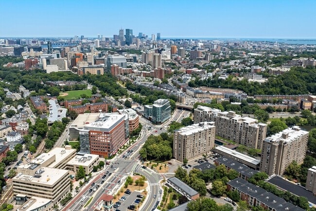 property at 44 Washington St